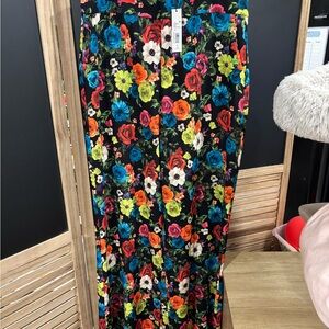 Alice + Olivia Multicolor Floral pants.